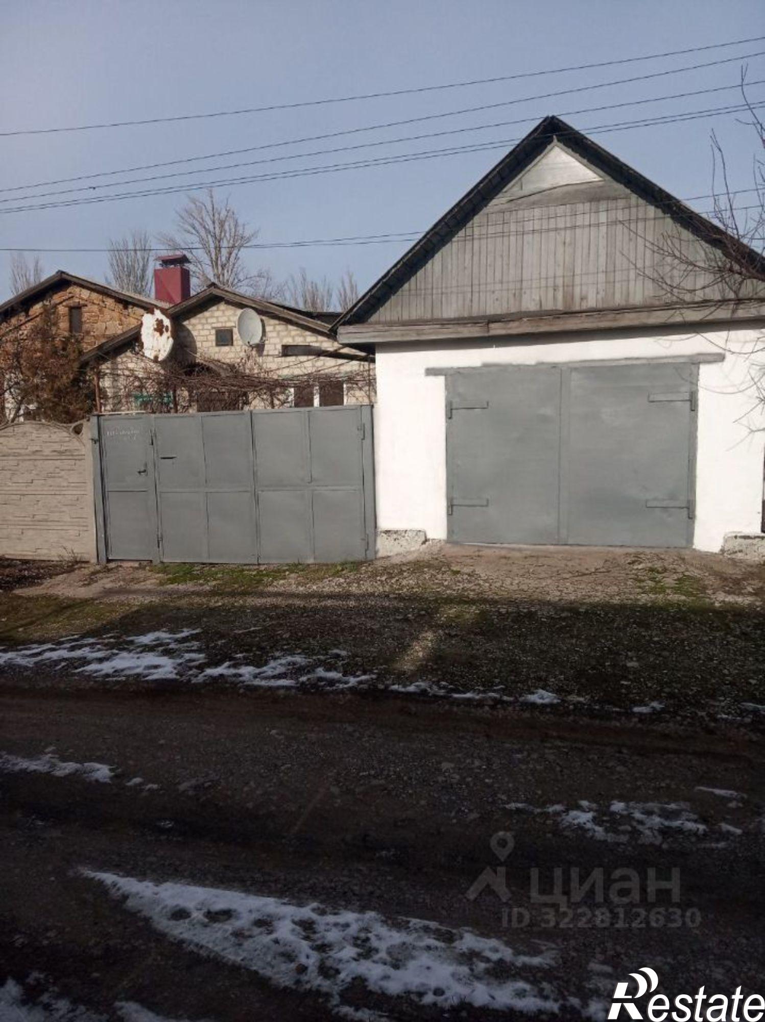 Купить дачу, дом, коттедж за 4 500 000 рублей на Октябрьская площадь, 2