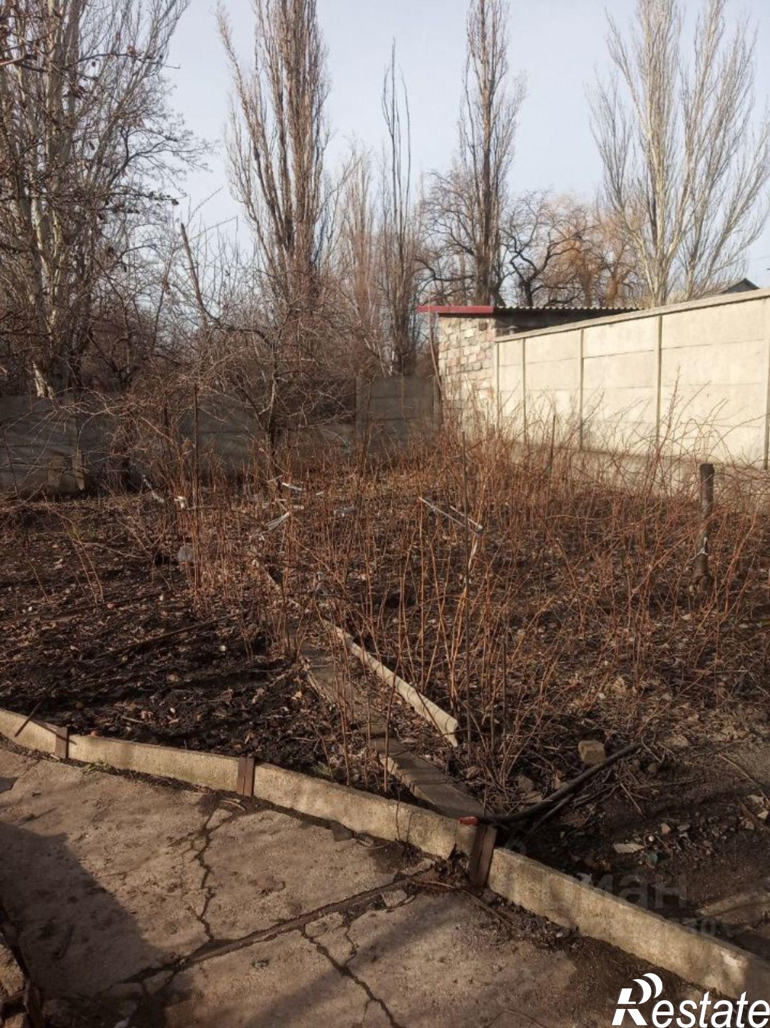 Купить дачу, дом, коттедж за 4 500 000 рублей на Октябрьская площадь, 2