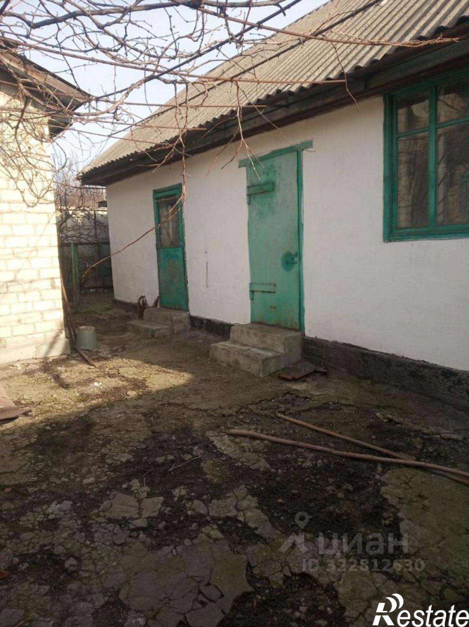 Купить дачу, дом, коттедж за 4 500 000 рублей на Октябрьская площадь, 2