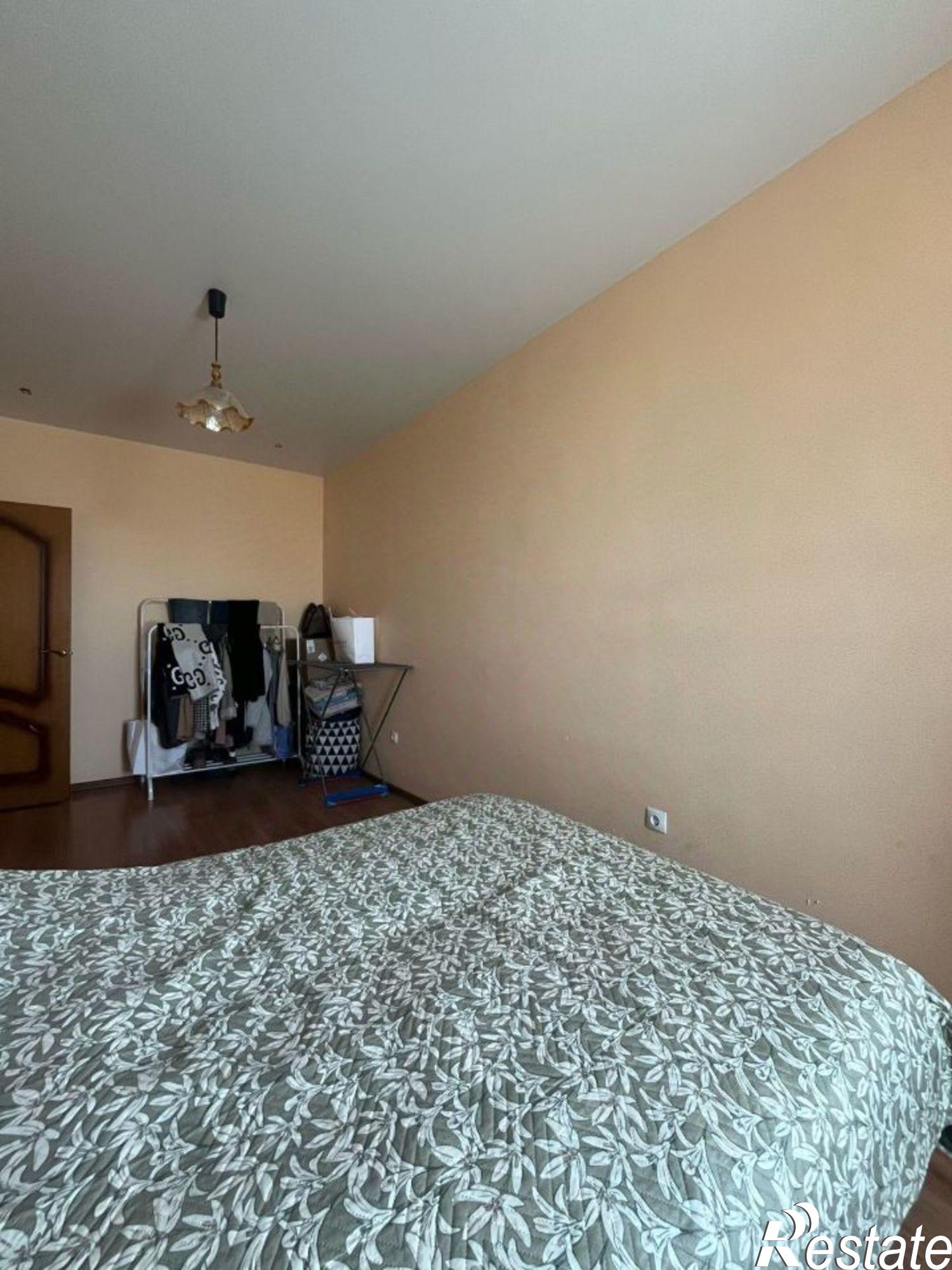 Купить квартиру за 5 350 000 рублей на ул Адмирала Крюйса, 23/9