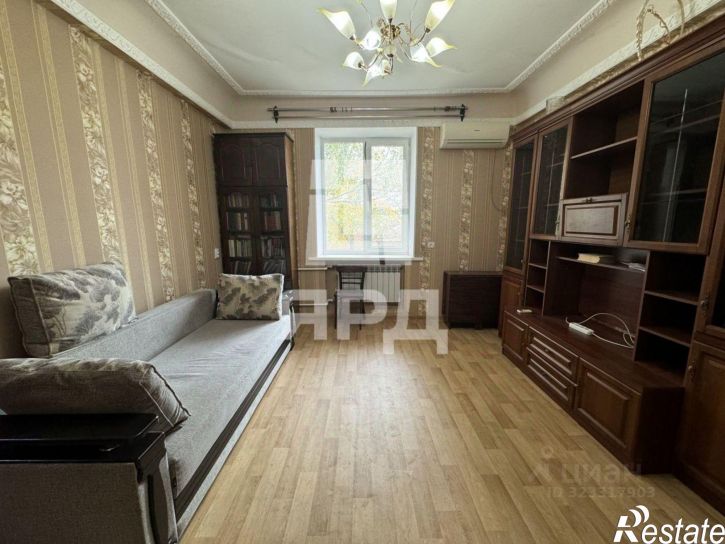 3-комн квартира улица Розы Люксембург, 156,  д. 156