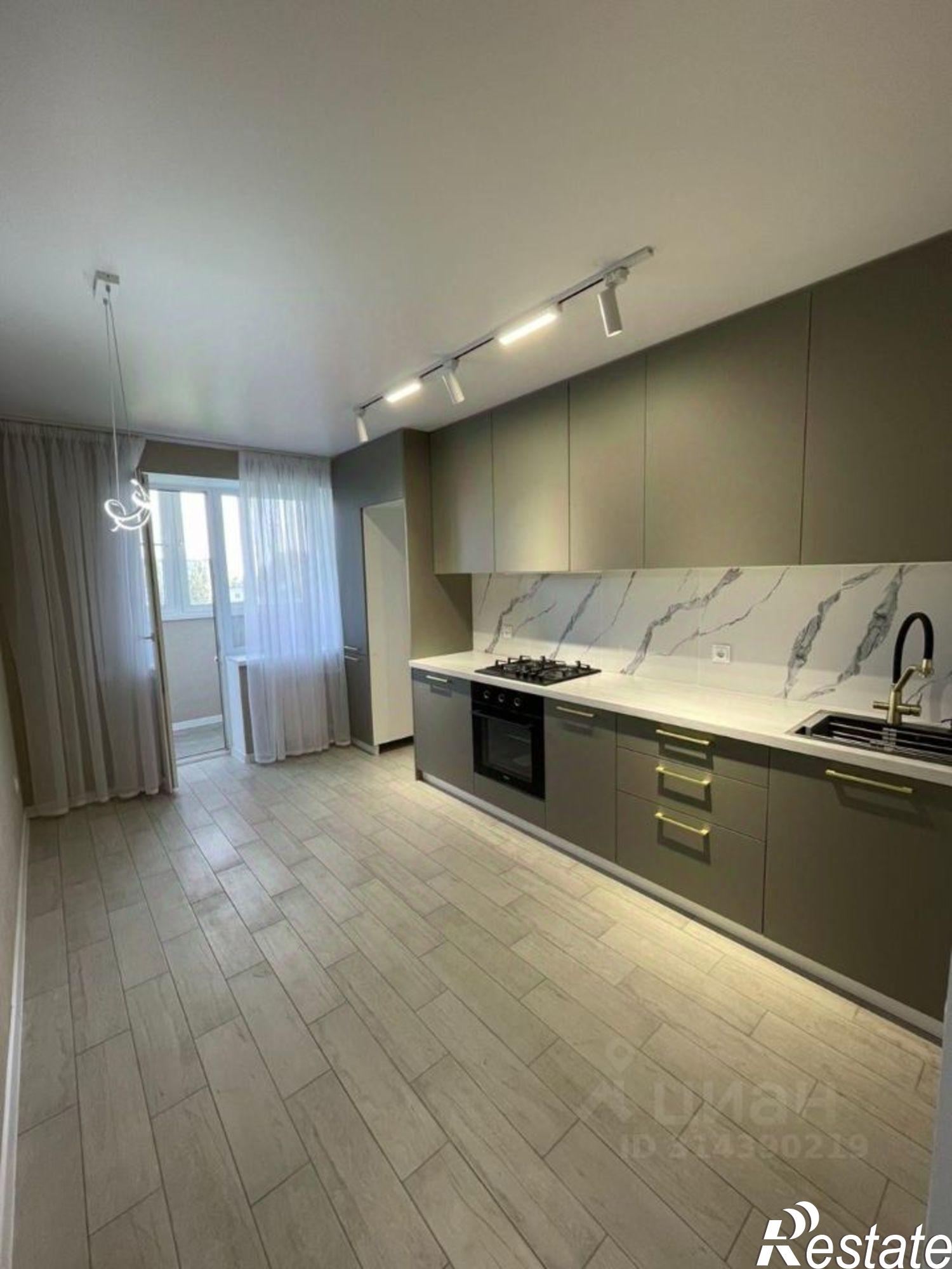 Купить квартиру за 5 600 000 рублей на ул Мариупольское Шоссе, 13