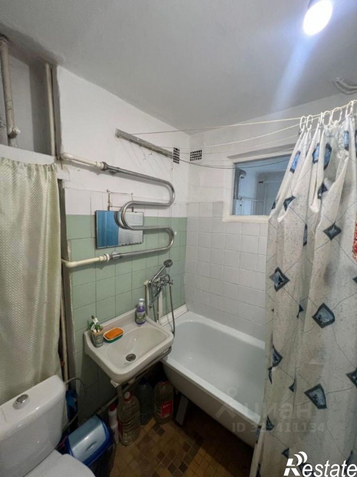 2-комн квартира улица Калинина, 117,  д. 117