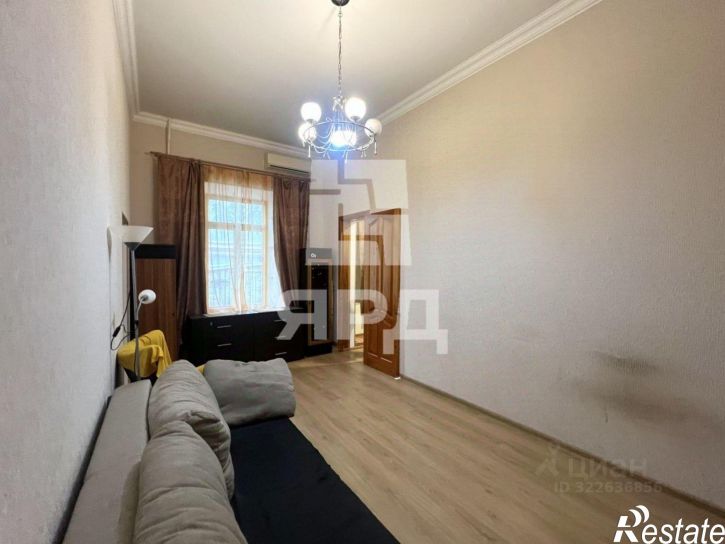 4-комн квартира Таганрог г., Итальянский пер., д.64