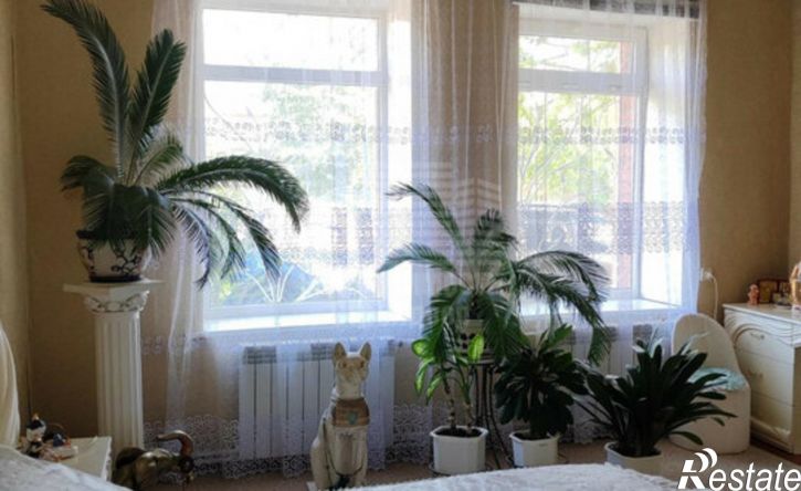 3-комн квартира Таганрог, Добролюбовский переулок, 4