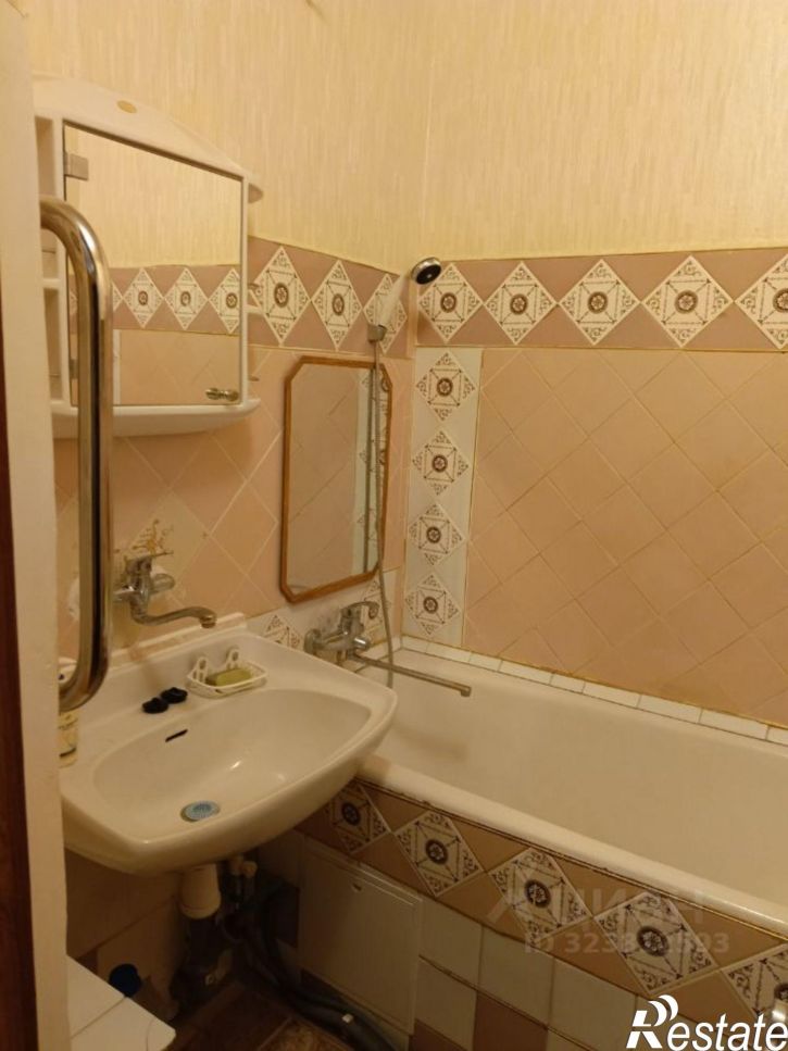 2-комн квартира улица Дзержинского, 154 к1,  д. 154 к1