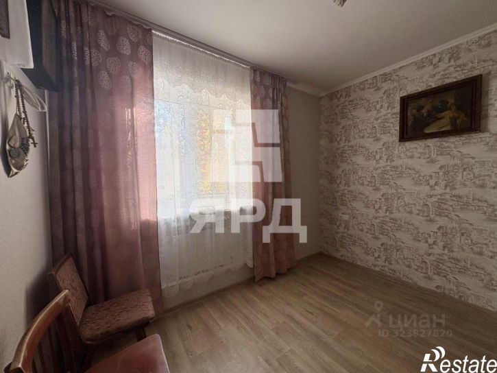 3-комн квартира ул Лизы Чайкиной, 144,  д. 144