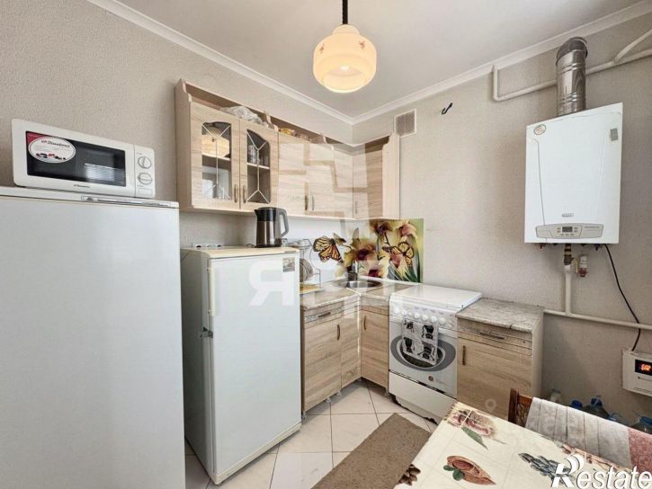 3-комн квартира ул Лизы Чайкиной, 144,  д. 144