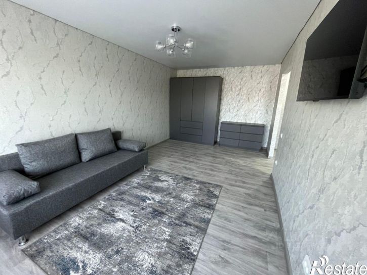 1-комн квартира улица Щаденко, 57,  д. 57