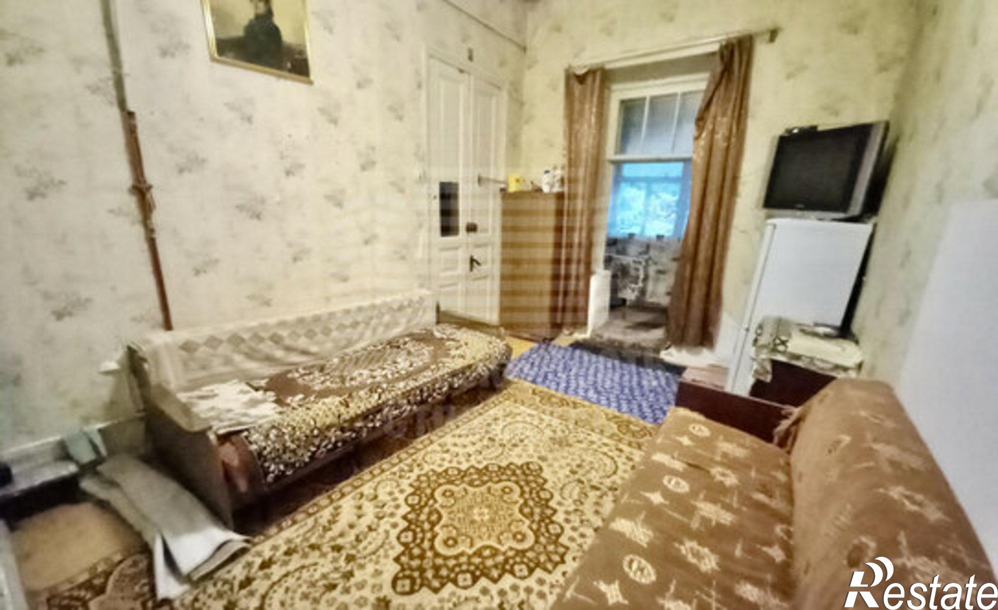 Купить квартиру за 2 700 000 рублей на Александровская улица, 63