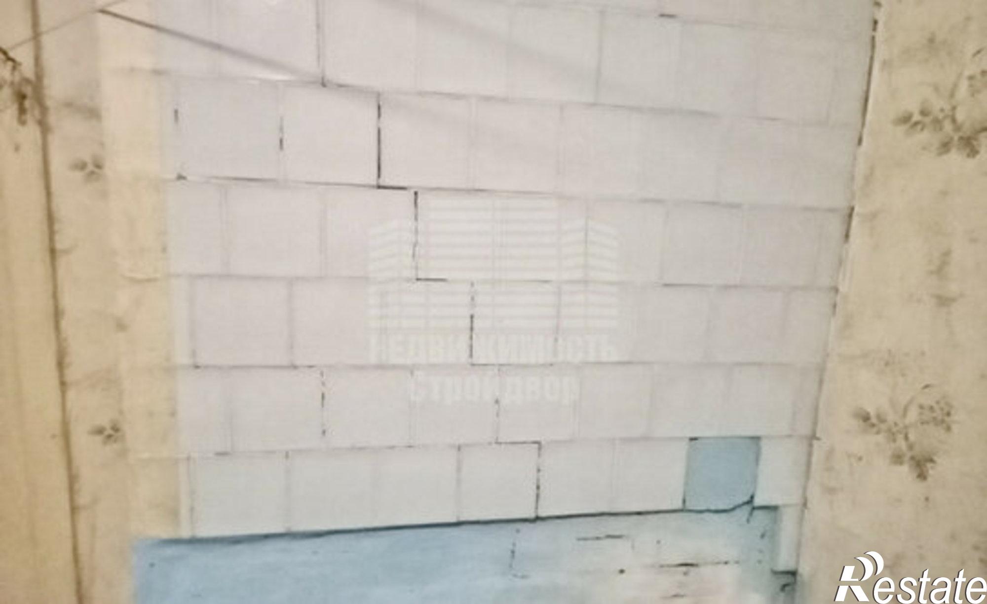 Купить квартиру за 2 700 000 рублей на Александровская улица, 63