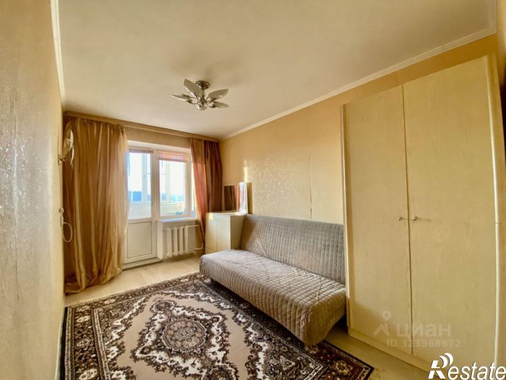 3-комн квартира улица Щаденко, 84,  д. 84