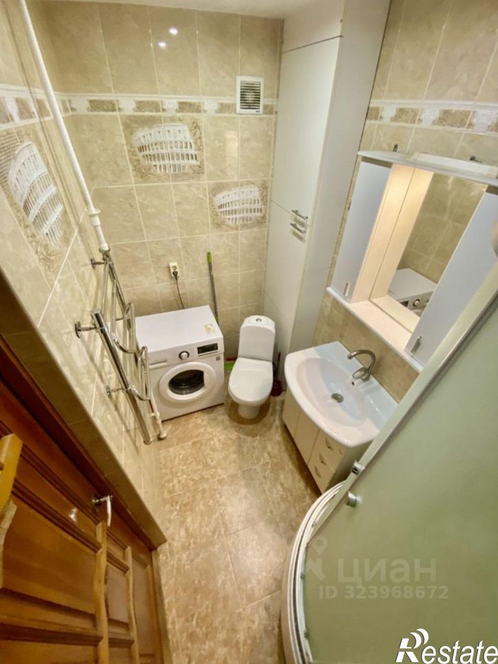 3-комн квартира улица Щаденко, 84,  д. 84