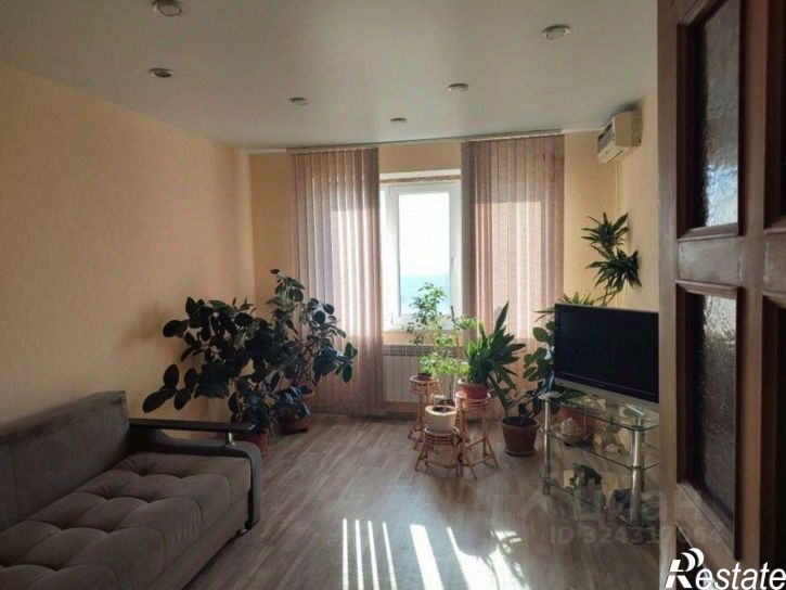 2-комн квартира ул Лизы Чайкиной, 144,  д. 144