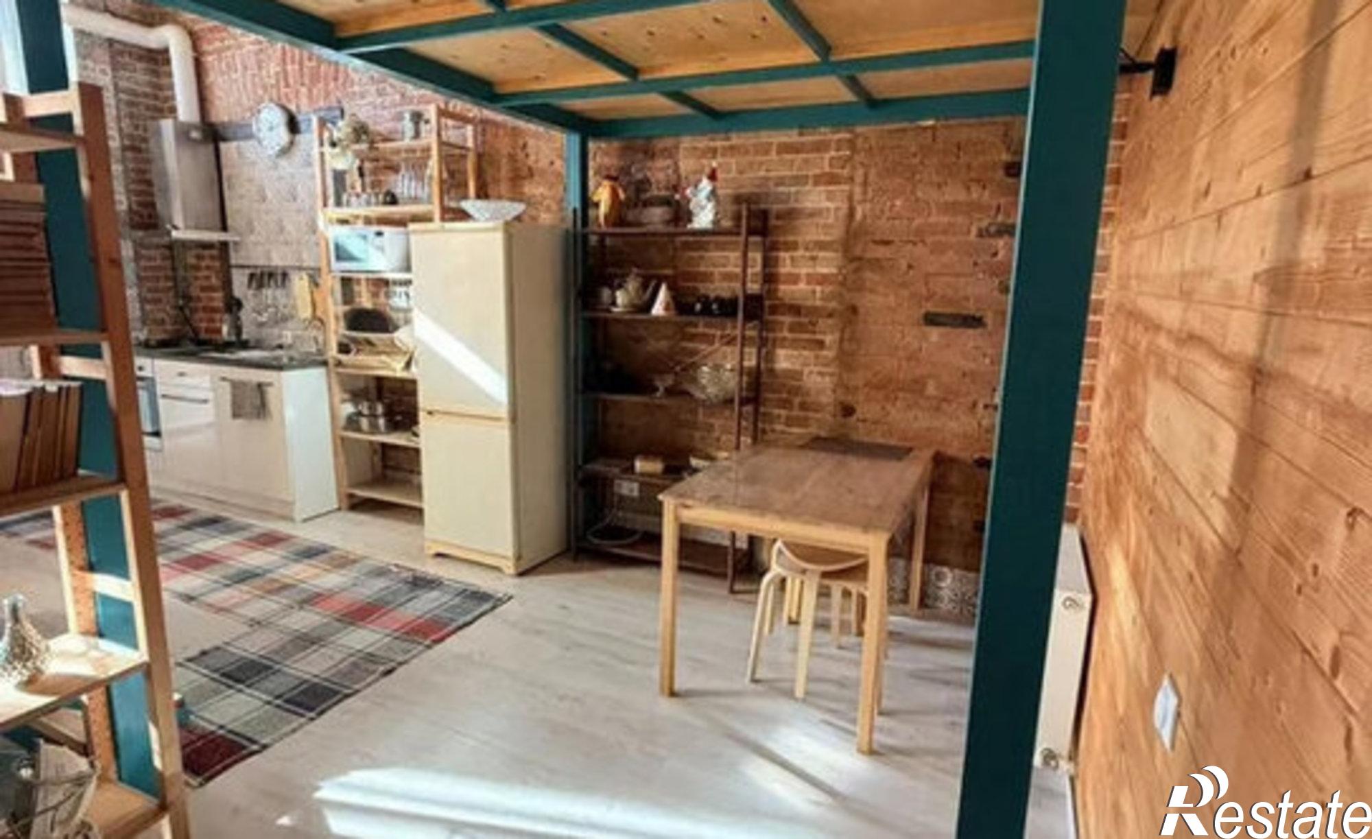 Купить квартиру за 6 500 000 рублей на Гоголевский пер, 118