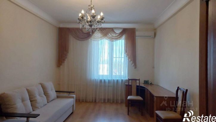 3-комн квартира ул Петровская, 10,  д. 10