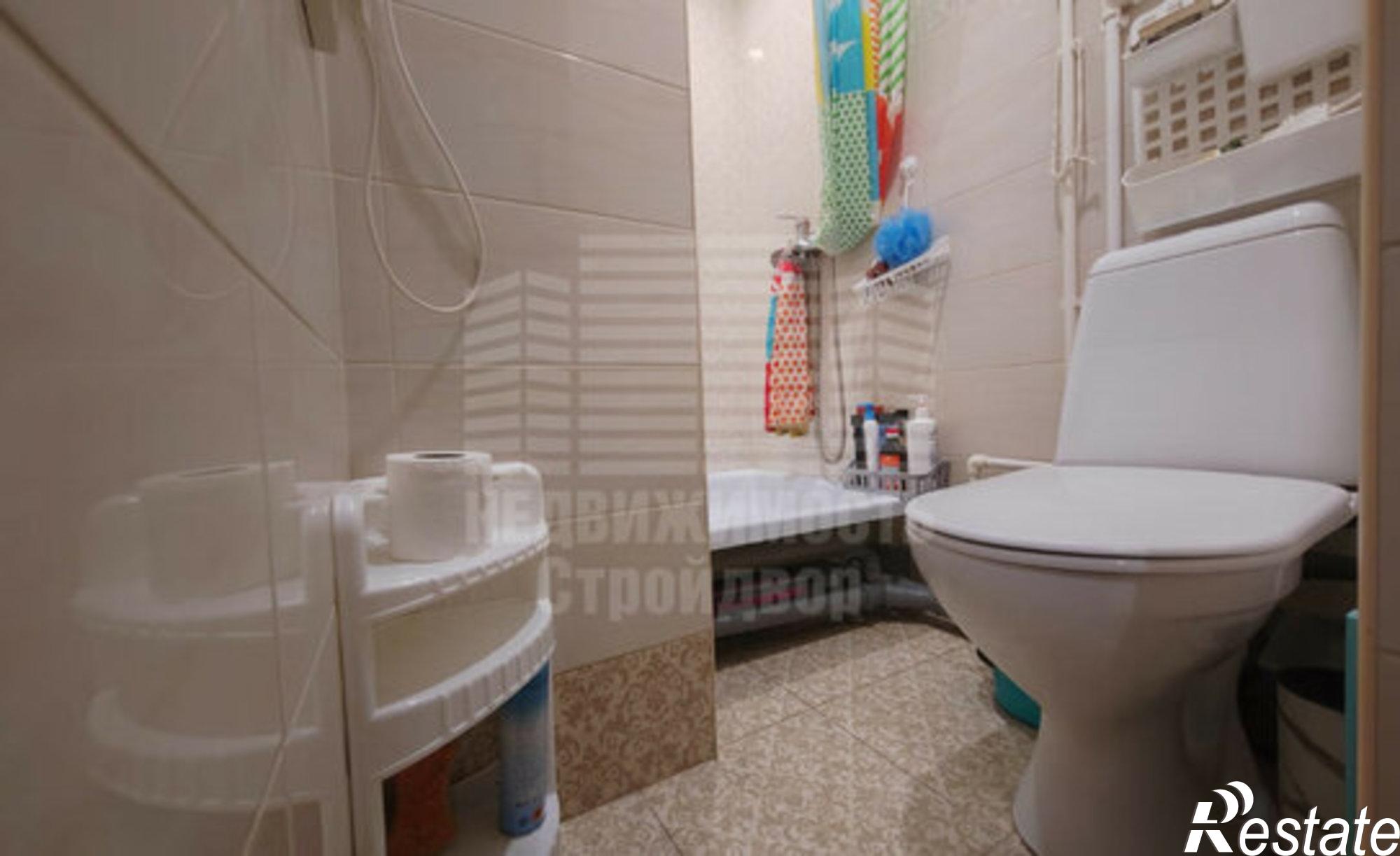 Купить квартиру за 3 380 000 рублей на Александровская улица, 63