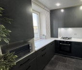 3-комн, 56кв м, этаж 2/5 ул Греческая, 54