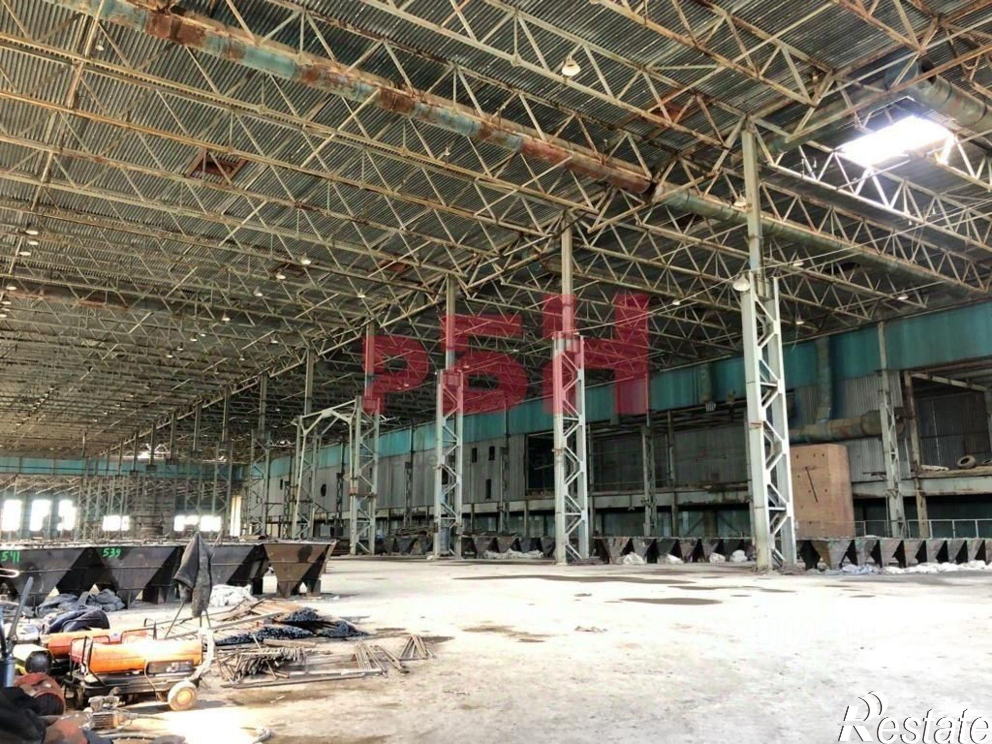 Сдать складское помещение за 600 000 рублей на ул Чучева, 11