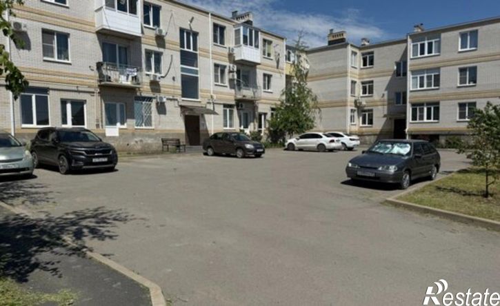 3-комн квартира улица Победы, 106,  д. 106