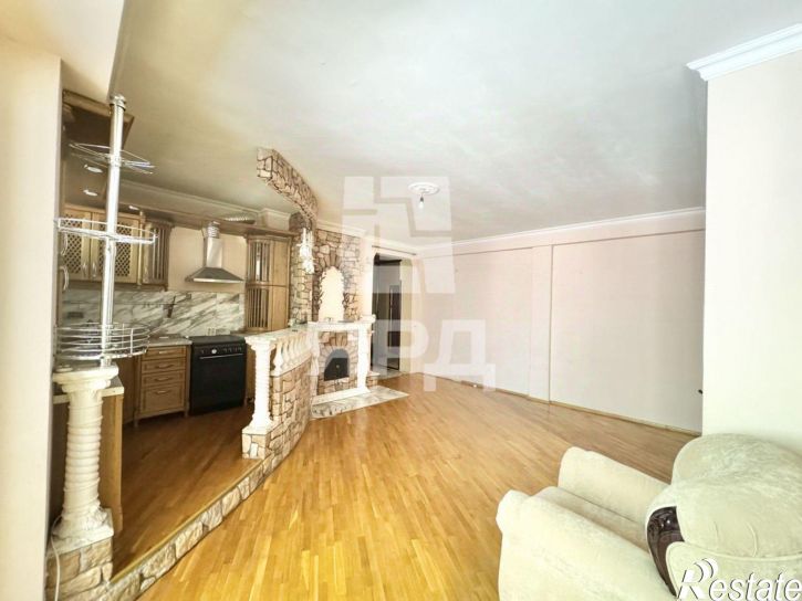 3-комн квартира ул Менделеева, 18,  д. 18