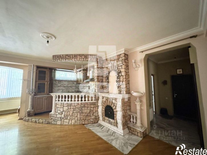3-комн квартира ул Менделеева, 18,  д. 18