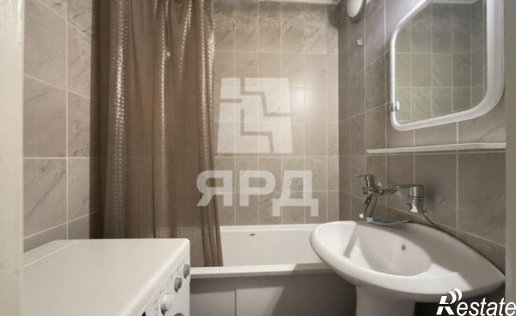 4-комн квартира улица Маршала Жукова, 2А-6