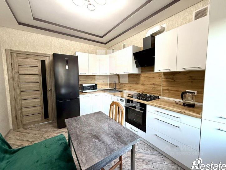 3-комн квартира ул Лизы Чайкиной, 45-А,  д. 45-А