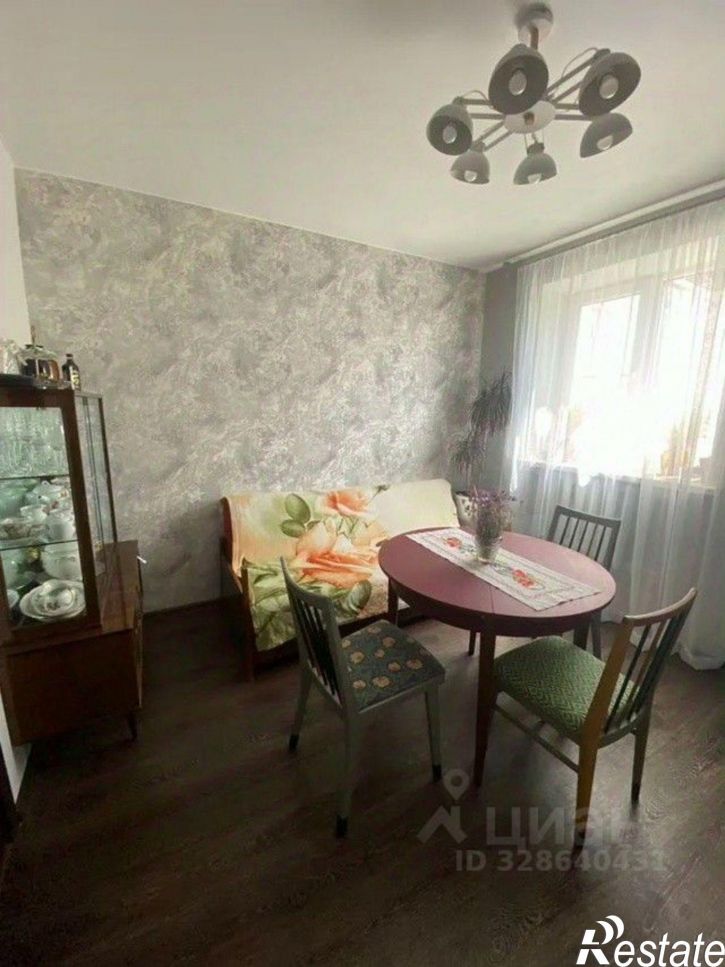 3-комн квартира улица Чехова, 80,  д. 80