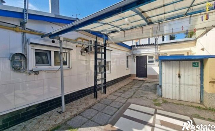 3-комн квартира пер Антона Глушко, 95,  д. 95