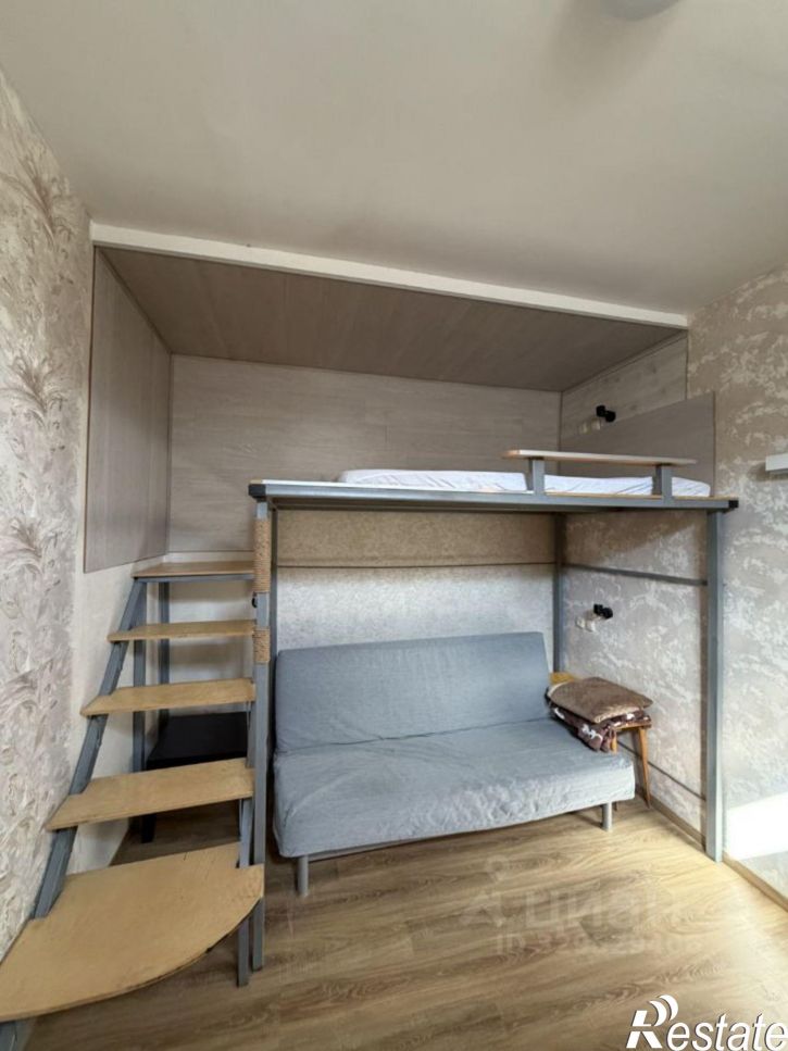 2-комн квартира ул Александровская, 35,  д. 35