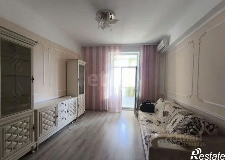 2-комн квартира ул Дзержинского, 180,  д. 180