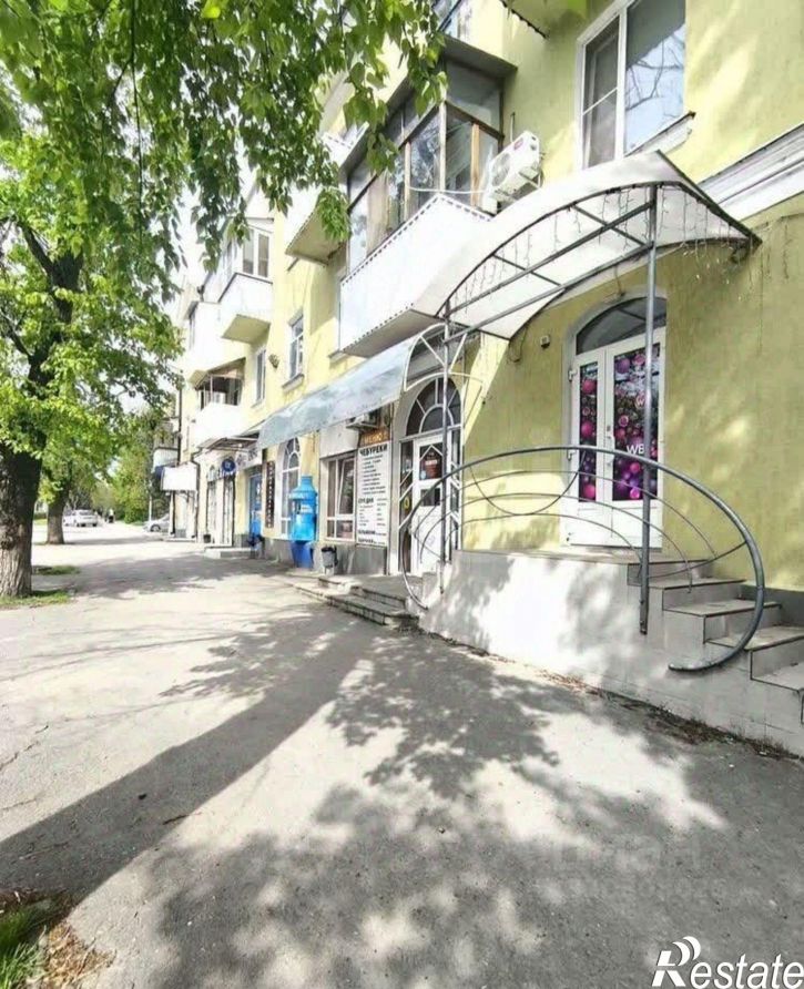 2-комн квартира ул Дзержинского, 180,  д. 180