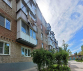 2-комн, 42кв м, этаж 1/5 ул Шаумяна, 12-1