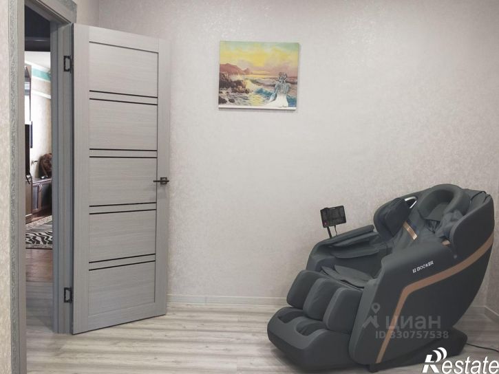 3-комн квартира улица Бабушкина, 54Б,  д. 54Б