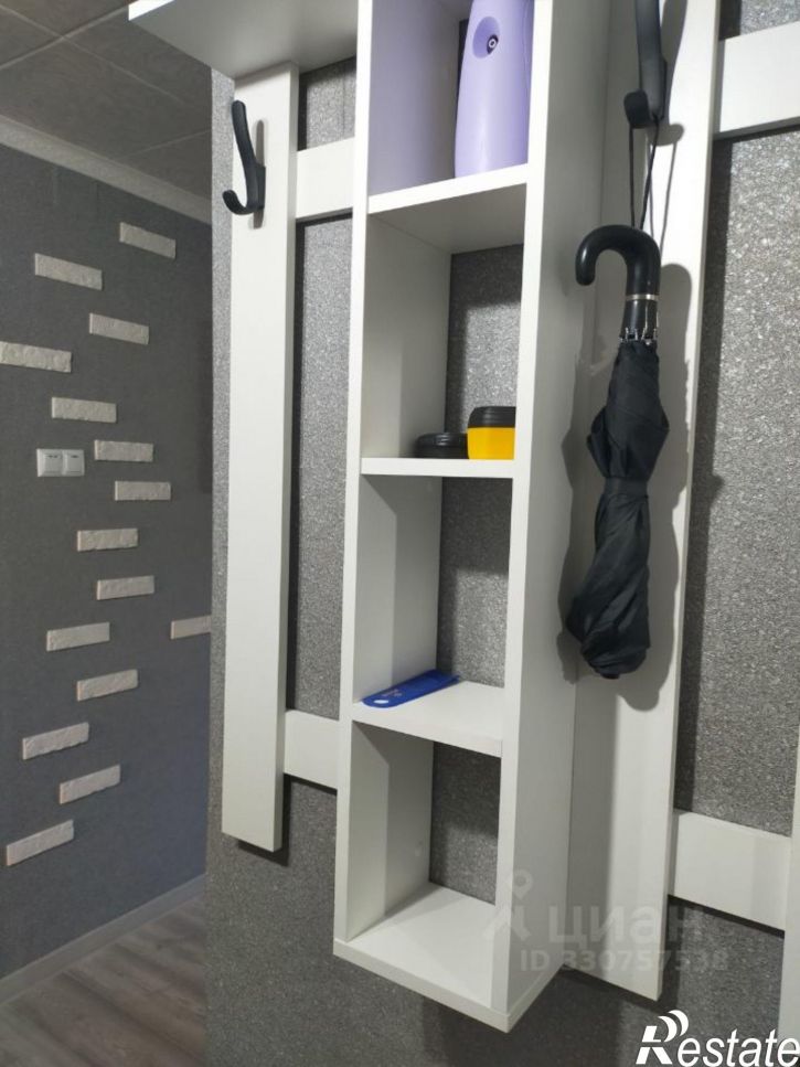 3-комн квартира улица Бабушкина, 54Б,  д. 54Б