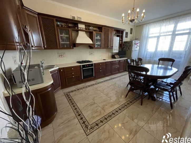 4-комн квартира Петровская улица, 29 к6,  д. 29 к6