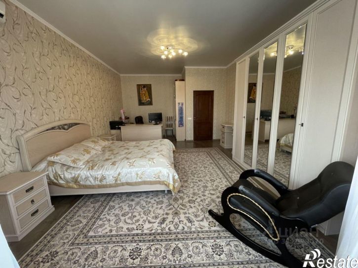 4-комн квартира Петровская улица, 29 к6,  д. 29 к6