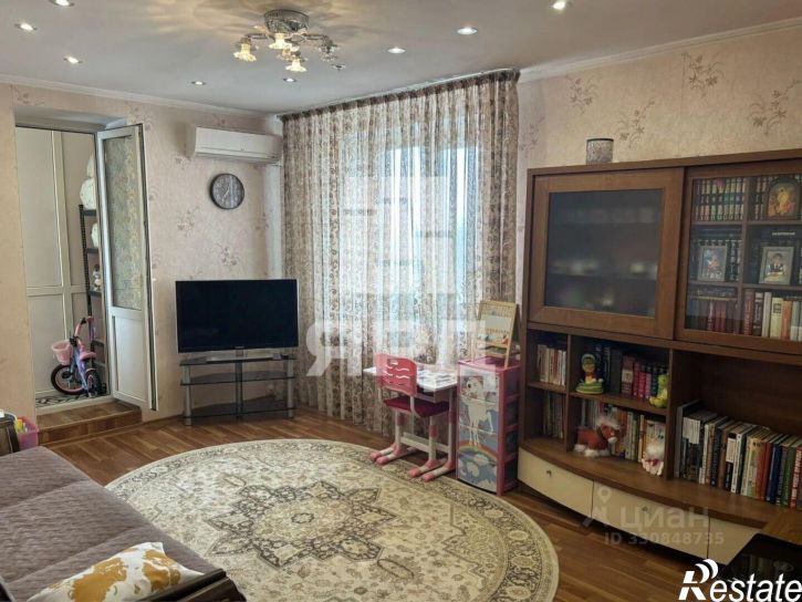 3-комн квартира ул Чехова, 351-Д,  д. 351-Д
