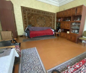 2-комн, 54кв м, этаж 2/2 улица Карла Либкнехта, 42