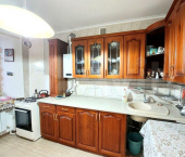 2-комн, 65кв м, этаж 3/5 ул Маршала Жукова, 85