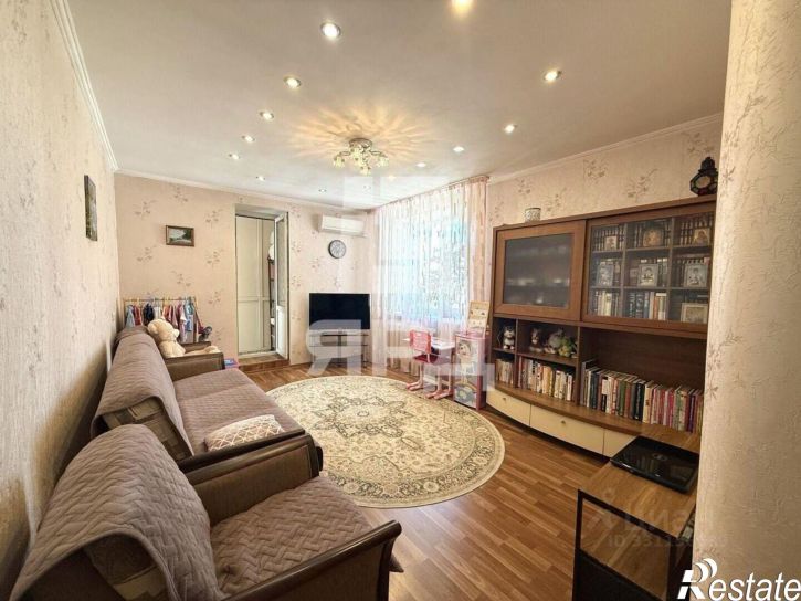 3-комн квартира ул Чехова, 351-Д,  д. 351-Д