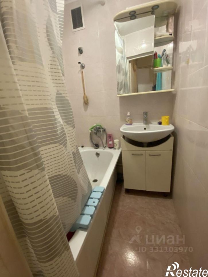 3-комн квартира ул Инструментальная, 35,  д. 35