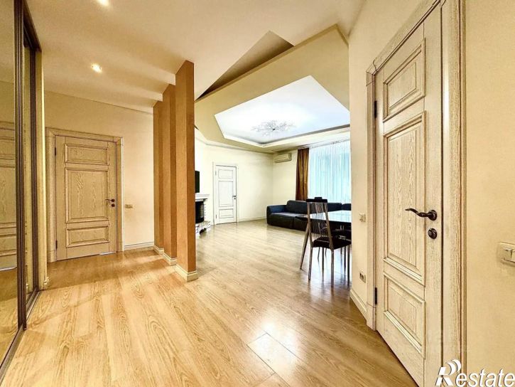 3-комн квартира ул Литейная, 40 Б,  д. 40 Б,  к. Б