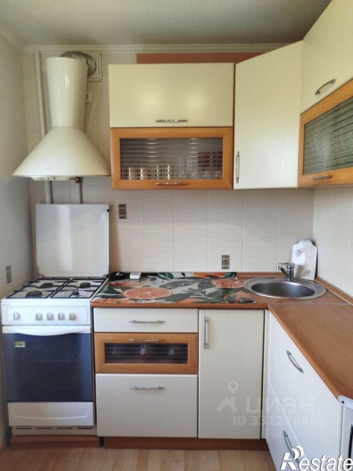 2-комн квартира 1-й Крепостной пер, 34,  д. 34
