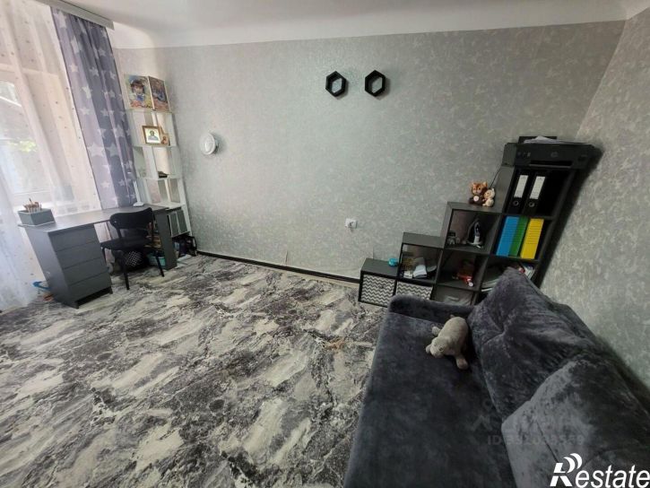 4-комн квартира ул 4-я Линия, 69,  д. 69