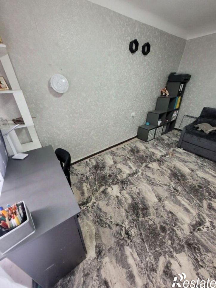 4-комн квартира ул 4-я Линия, 69,  д. 69