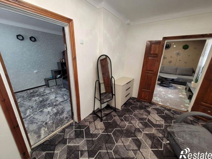 4-комн квартира ул 4-я Линия, 69,  д. 69