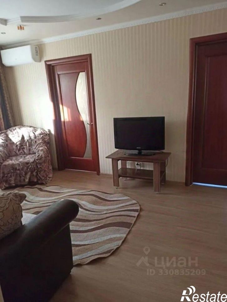 3-комн квартира улица Ленина, 224 к1,  д. 224 к1