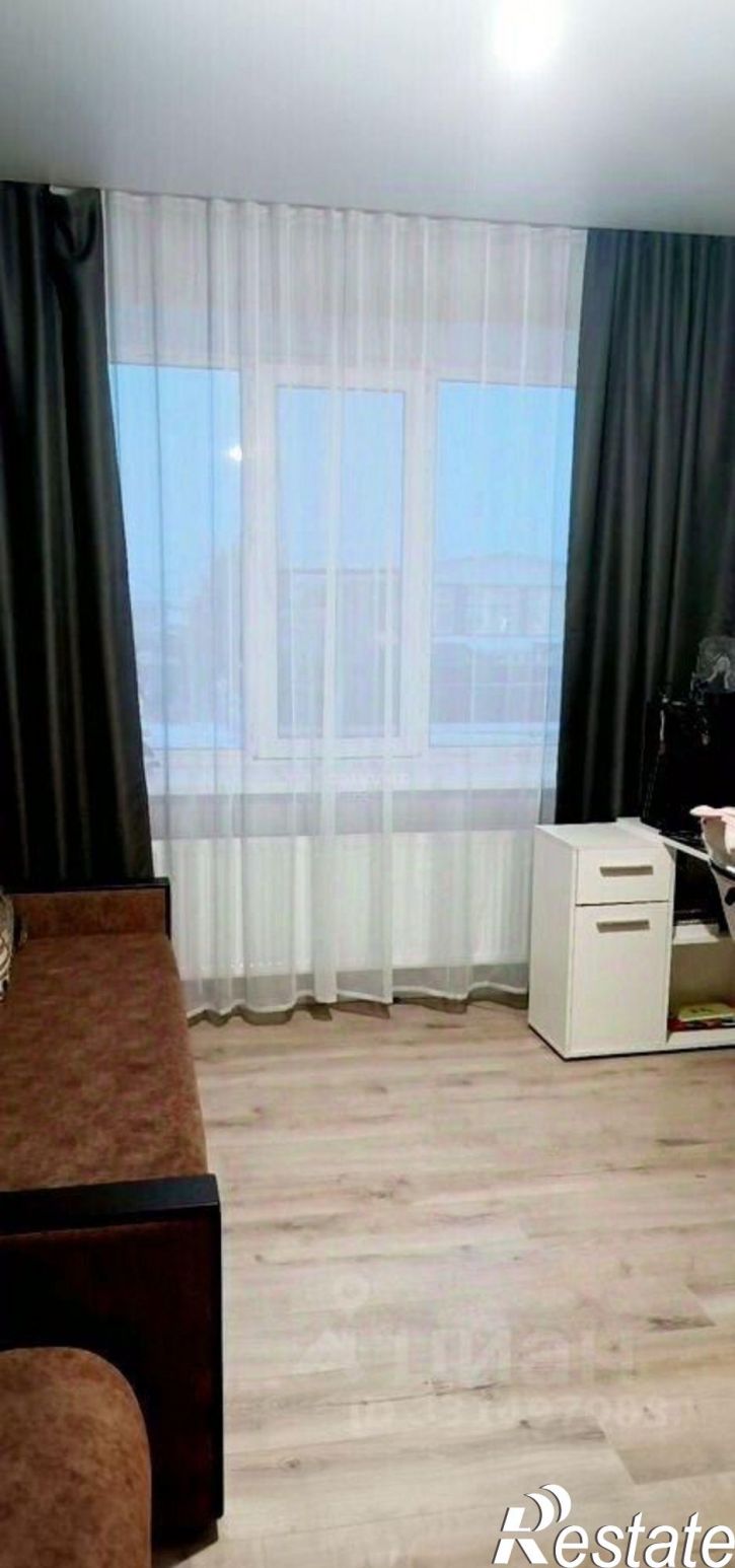 3-комн квартира ул Нестерова, 19-2,  д. 19-2